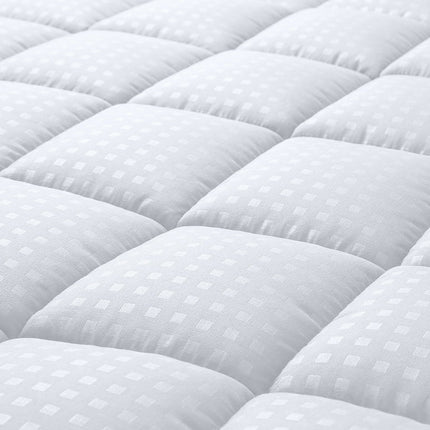 Queen Mattress Pad Quilted Fitted Mattress Protector Cooling Pillow Top Mattress Cover Breathable Fluffy Soft Mattress Topper with 8-21" Deep Pocket,White