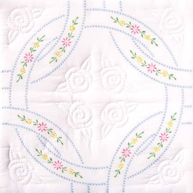 73220 Interlocking Wedding Rings Quilt Blocks, 6 Quilt Blocks, 18-Inch-By-18-Inch, White