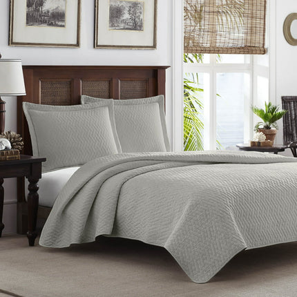 Tommy Bahama  Pelican Gray Chevron 3-piece Quilt Set